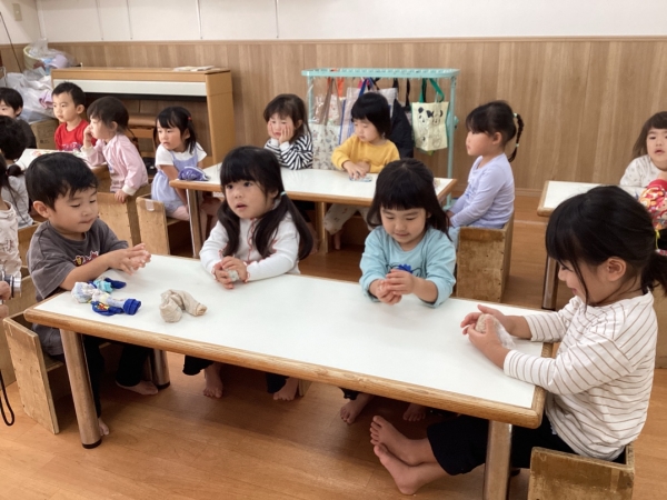 2026.10.28 食育　　ママ先生